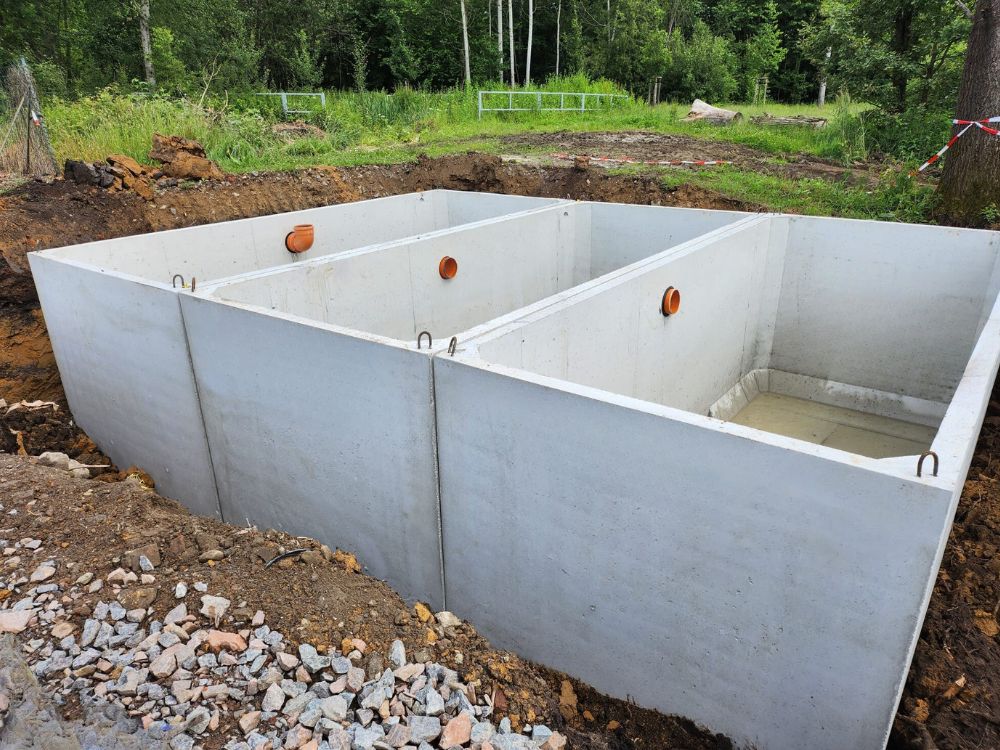 detailní reference, Betonová retenční nádrž bez zákrytové desky, Litomyšl, db betonové jímky